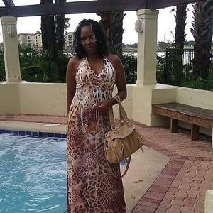 Meet your Posher, Burnette